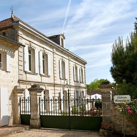 Chateau Magondeau Saillans  Exterior photo
